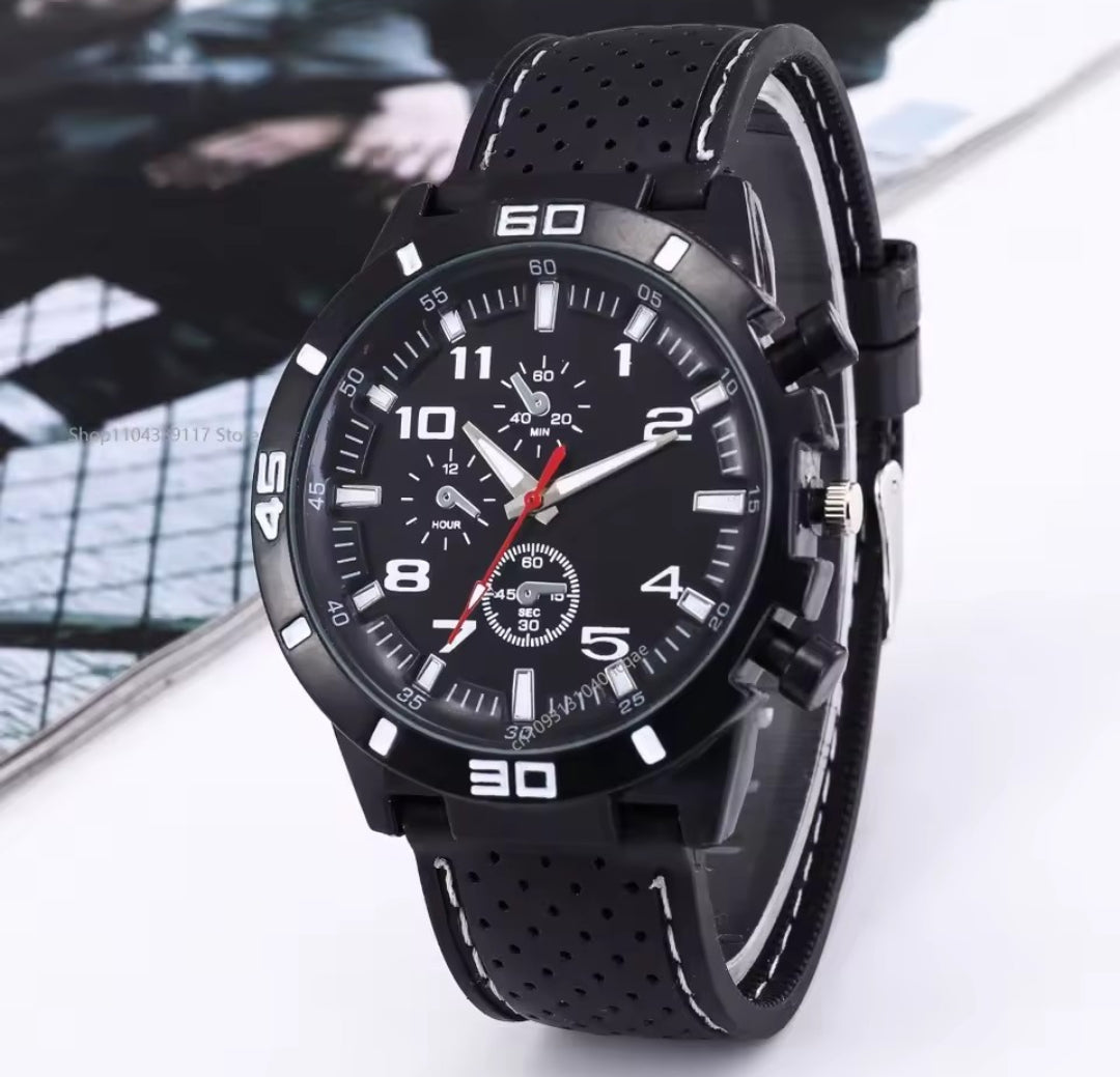SPORT CHRONOGRAPH SILICONE STRAP WATCH