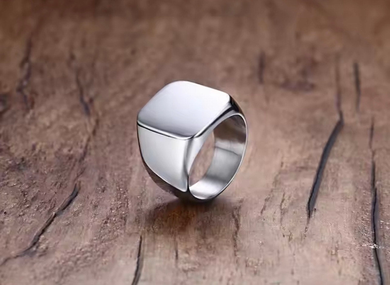 MEN'S CLASSIC SMOOTH FACE STEEL RING