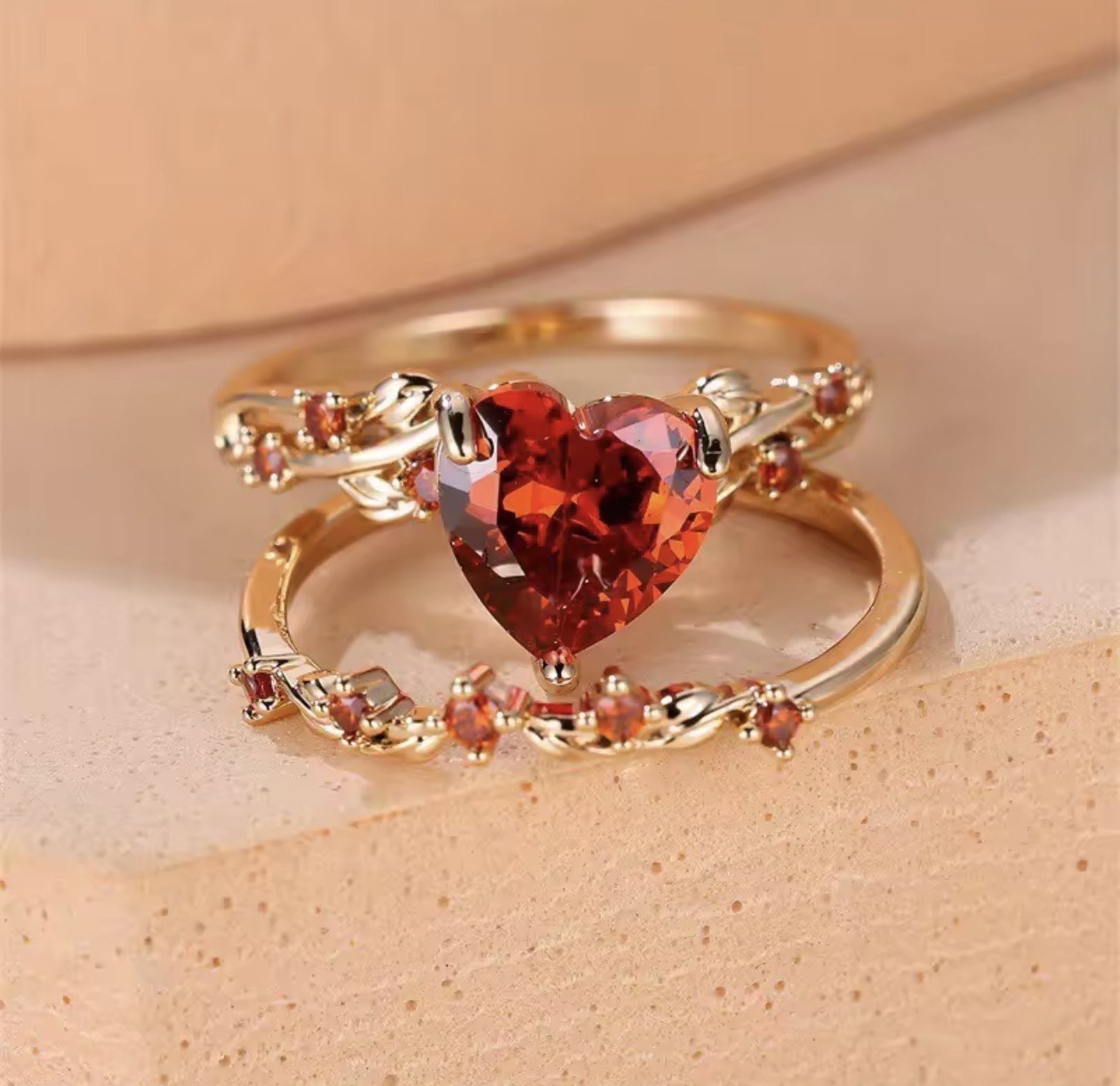 ROYAL RED STONE HEART RINGS FOR WOMEN